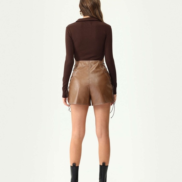 Cider Brown Long Sleeve Collared Bodysuit with High Thigh Cutout Detail - Picture 3 of 10